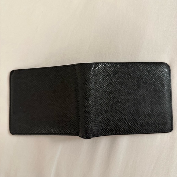 Louis Vuitton Men’s Bifold Wallet (Black) - Picture 3 of 3